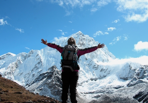 everest base camp trek in spring